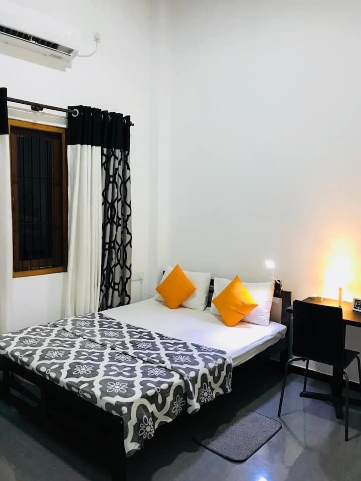 House Of Seya Bed & Breakfast เนกอมโบ ภายนอก รูปภาพ
