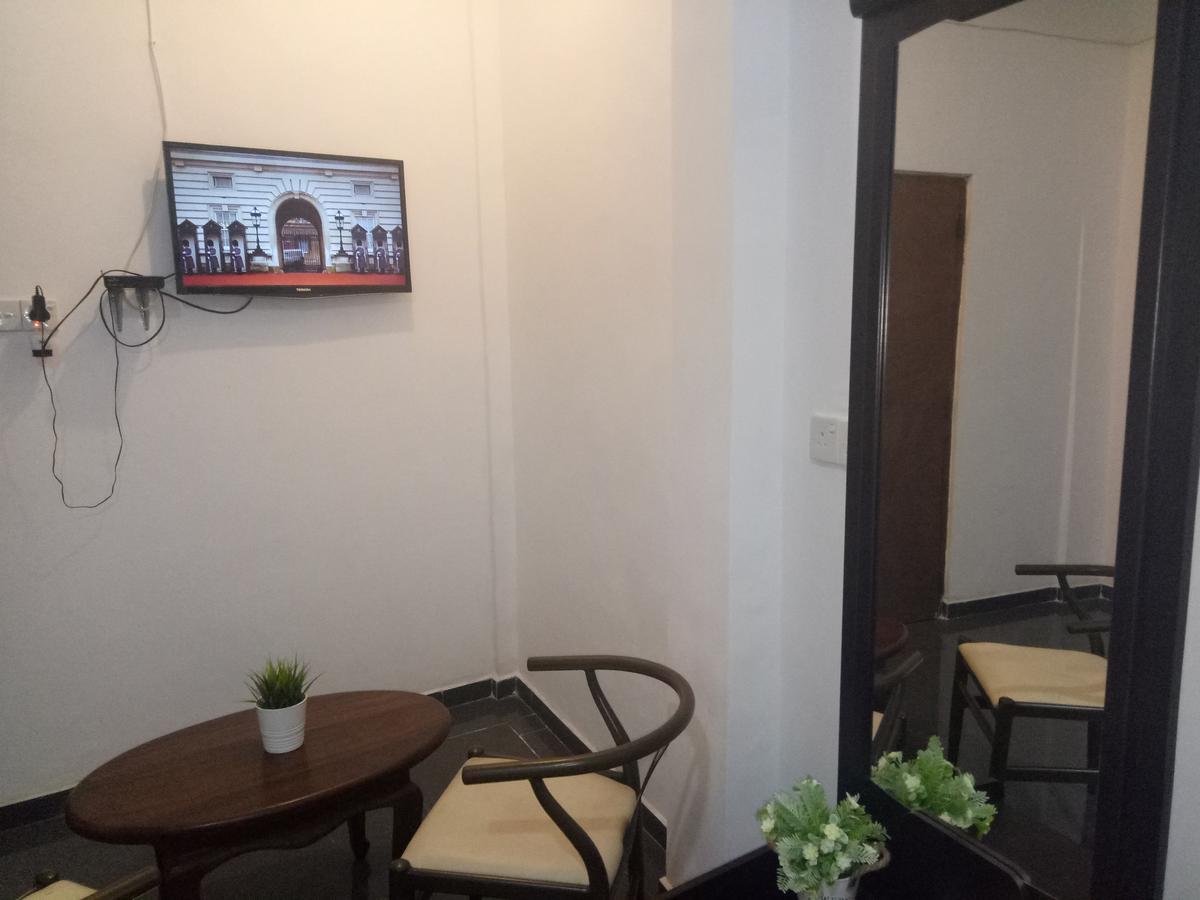 House Of Seya Bed & Breakfast เนกอมโบ ภายนอก รูปภาพ