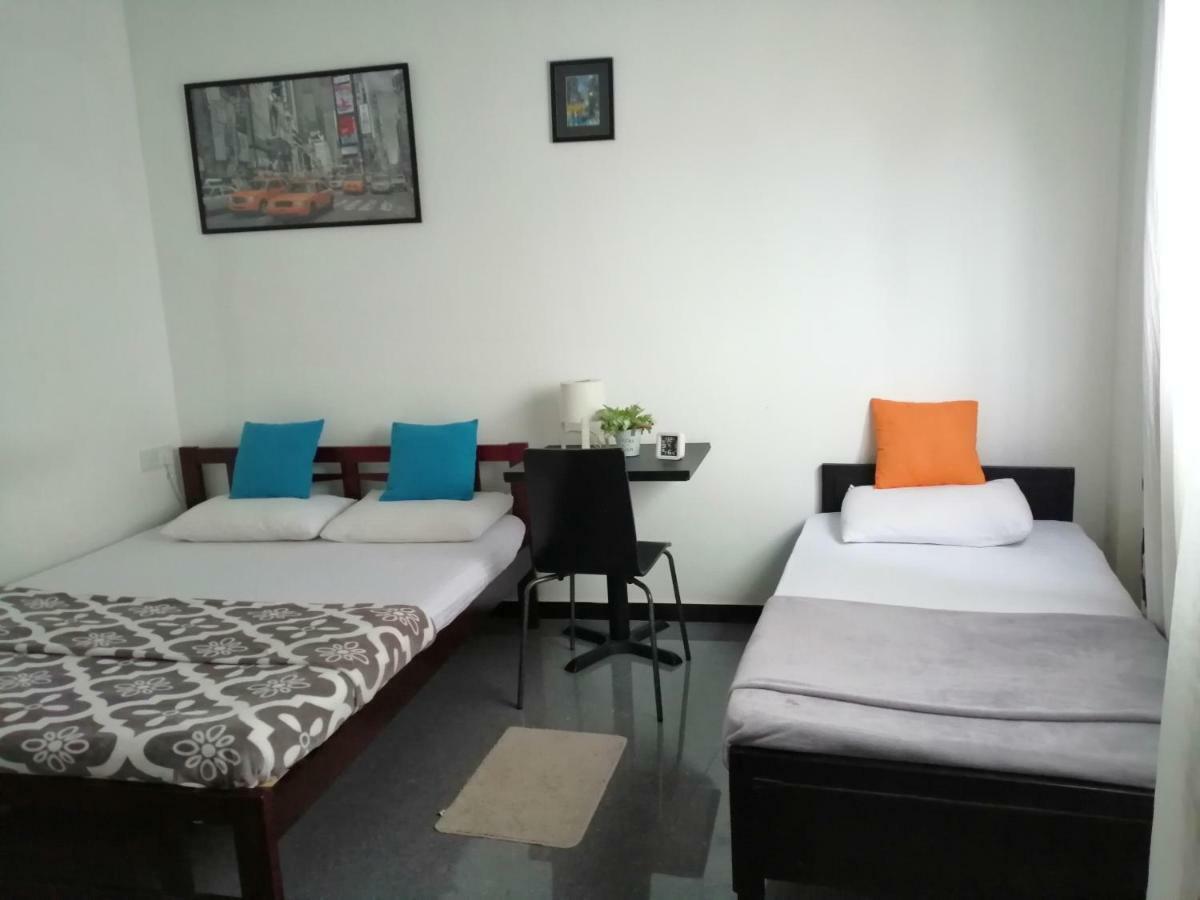 House Of Seya Bed & Breakfast เนกอมโบ ภายนอก รูปภาพ